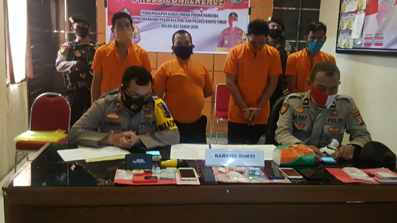 IMG_20200724_115322 Polres Bartim Amankan 12,15 Gram Sabu dengan 4 Tersangka