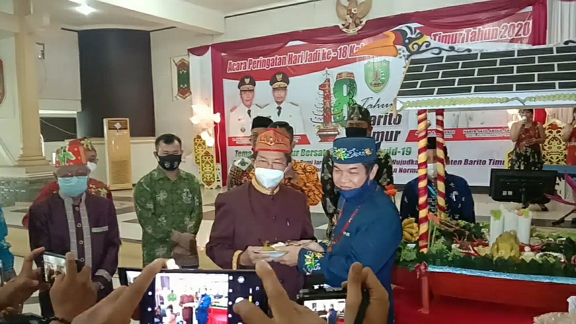 Kabupaten Gumi Jari Janang Kalalawah HUT Ke-18