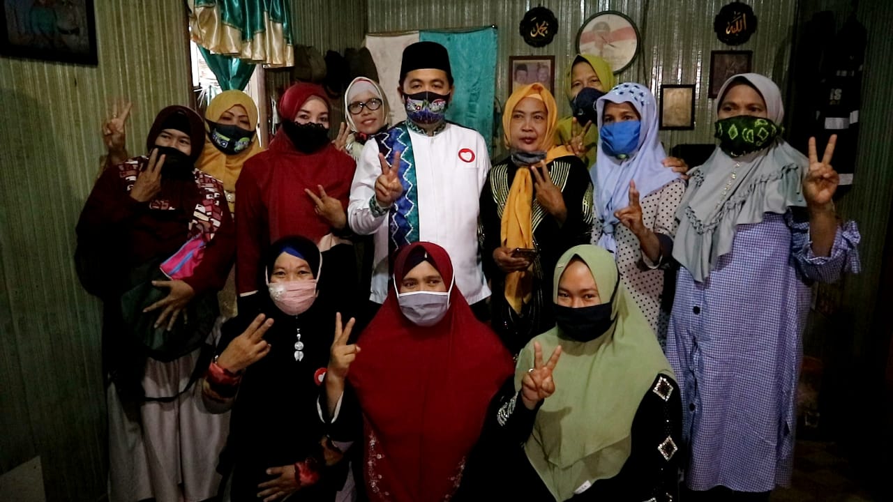 Kunjungi Sungai Andai, Ibnu Diminta Warga Membangun Puskesmas dan Jembatan Alternatif