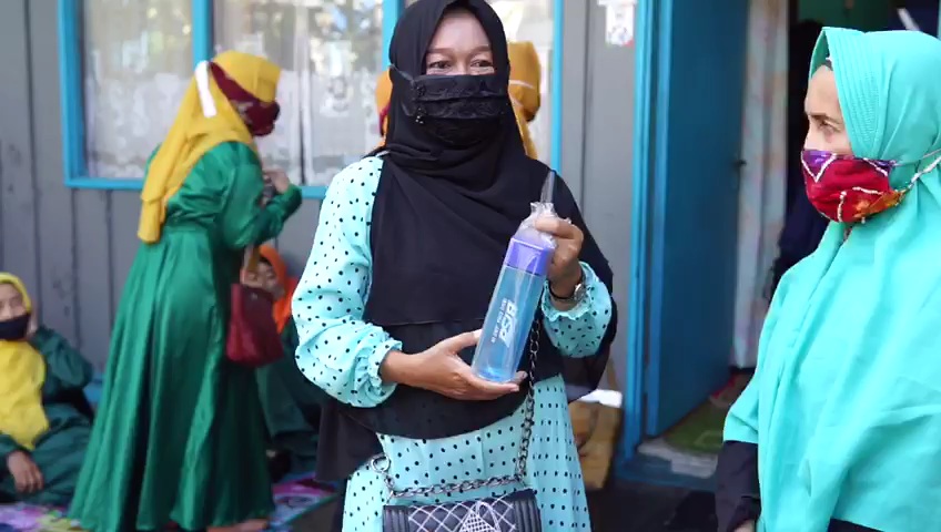 Warga Teluk Dalam Dukung Gerakan Seribu Tumbler Ibnu Sina