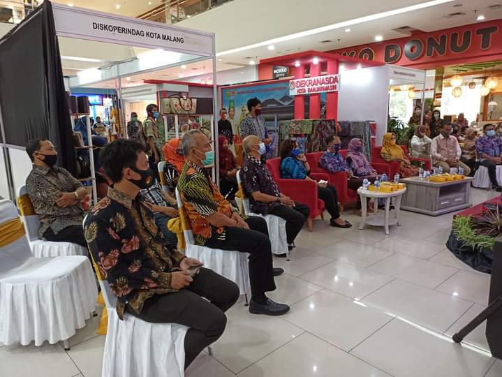 Pengrajin Binaan Dekranasda Ikut BIATTEC Expo 2020