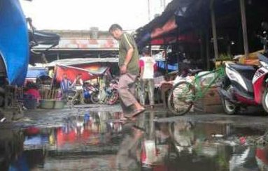 IMG-20181112-WA0007 Dinas Pasar Fokus Perbaiki Drainase Pasar Sentra Antasari