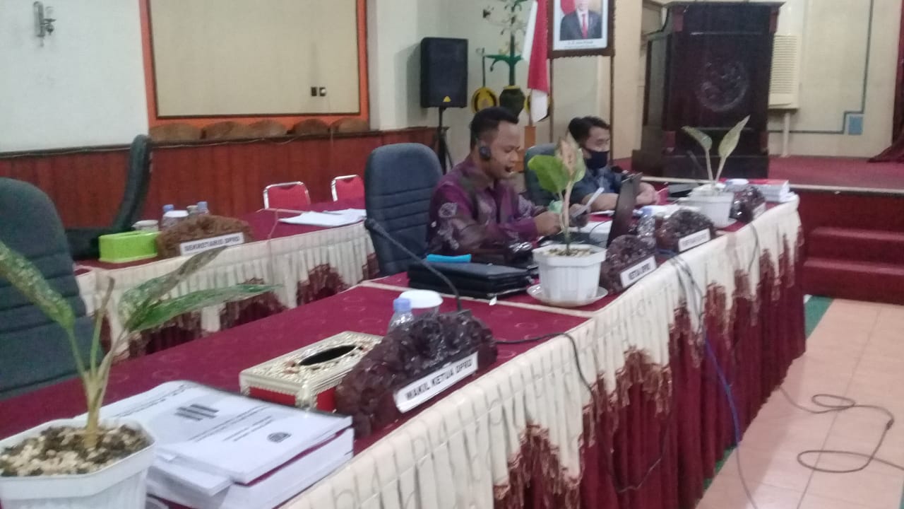 IMG-20201117-WA0002 DPRD Bartim Paripurnakan Raperda tetang Pencabutan Perda Nomor 2/2012