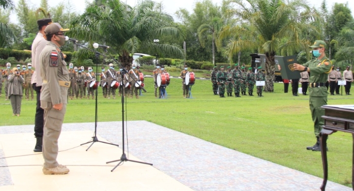 Pemkab Balangan Gelar Apel dan Penyerahan Satlimas