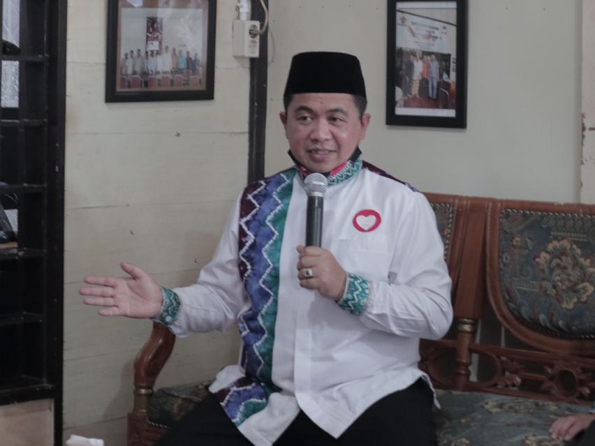 Warga Kelayan A Gang Cendrawasih Persembahkan Lagu Dukungan untuk Ibnu-Ariffin