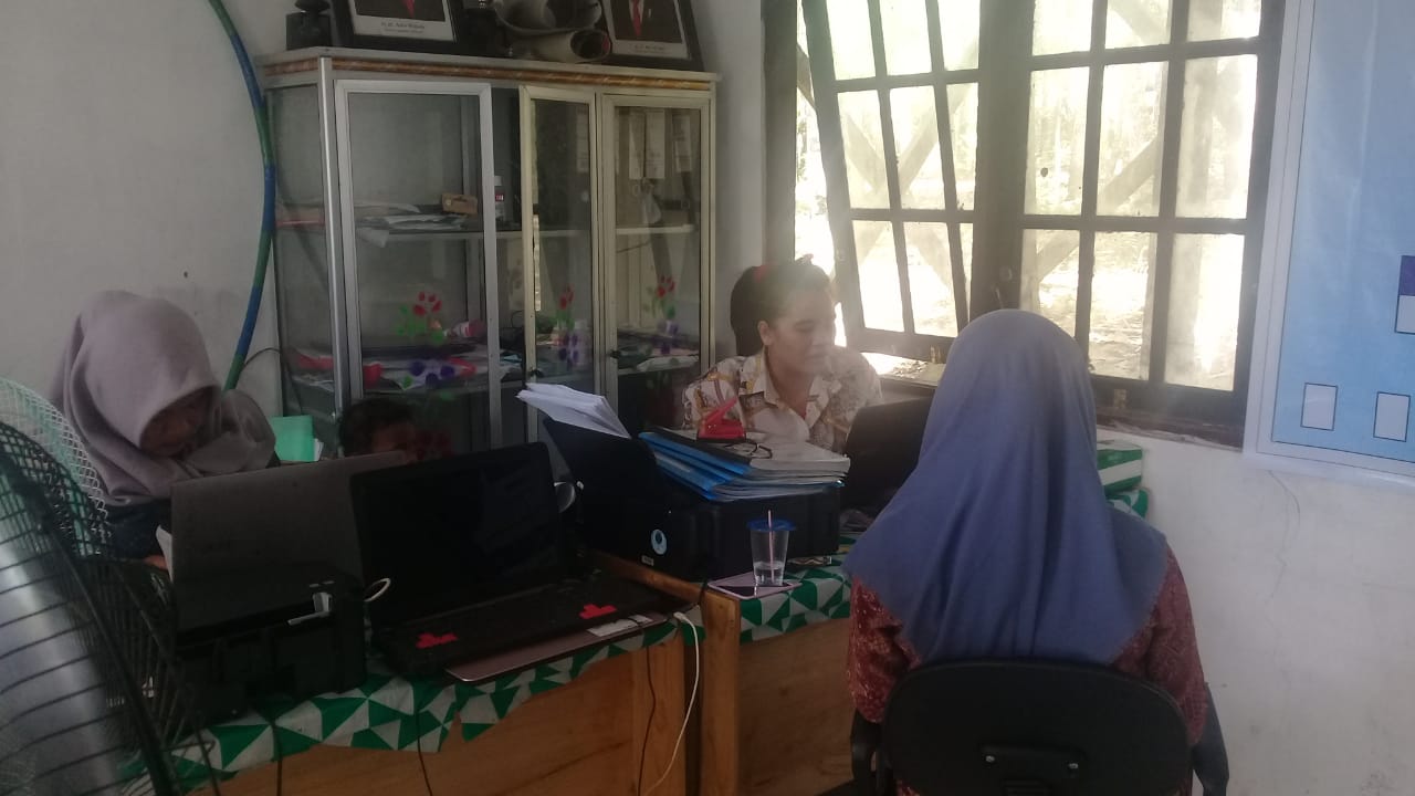 Desa Siong Bagikan 1.700 Masker Gratis