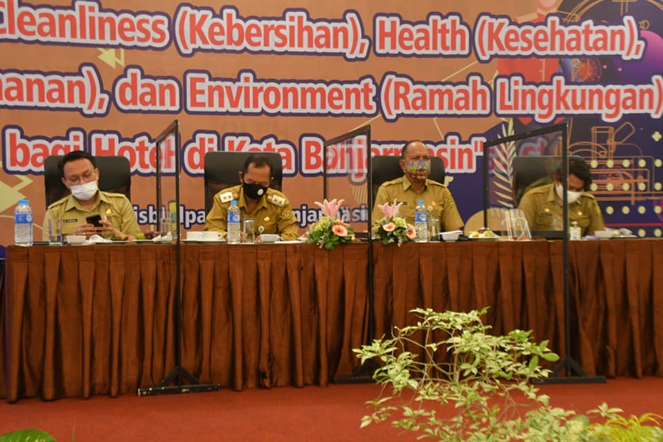 Pemkot Banjarmasin Sosialisasikan CHSE pada Pelaku Usaha Perhotelan