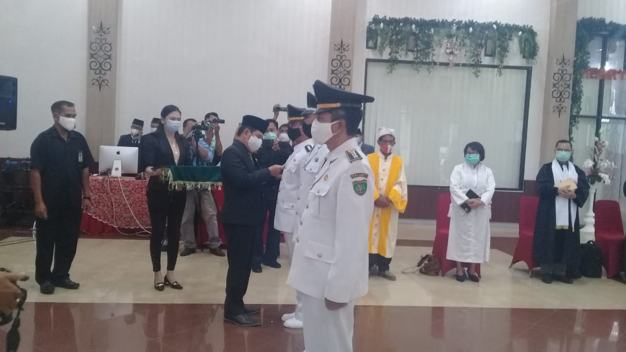 Bupati Bartim Lantik 554 Pejabat Baru