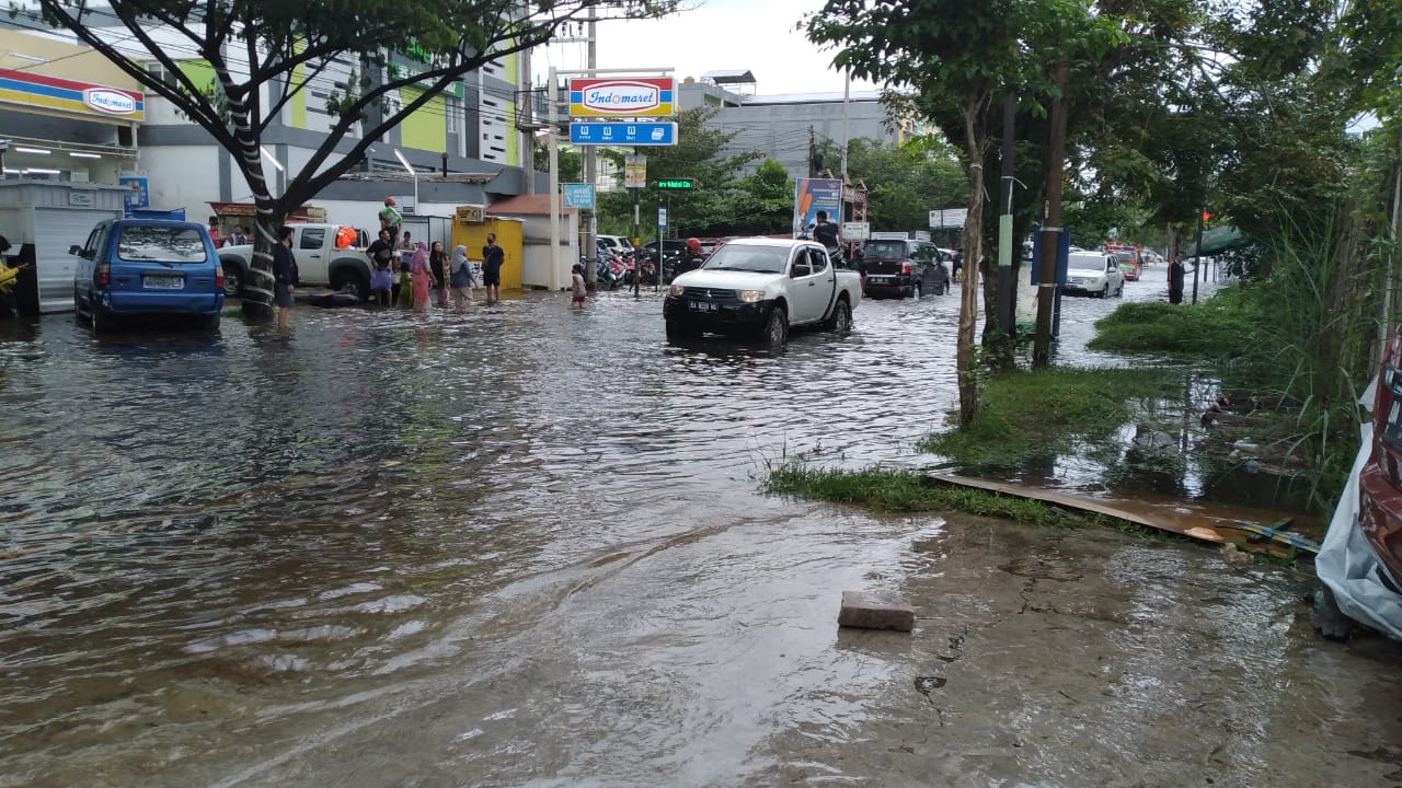 Air di Kawasan Pesisir Banjarmasin Semakin Tinggi