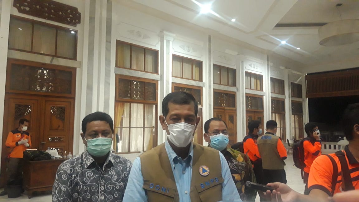 Pemerintah Pusat KuBNPB Pusat Apresiasi Penanganan Covid-19 di Bumi Lambung Mangkuratcurkan Dana Segar untuk Korban Banjir Kalsel 