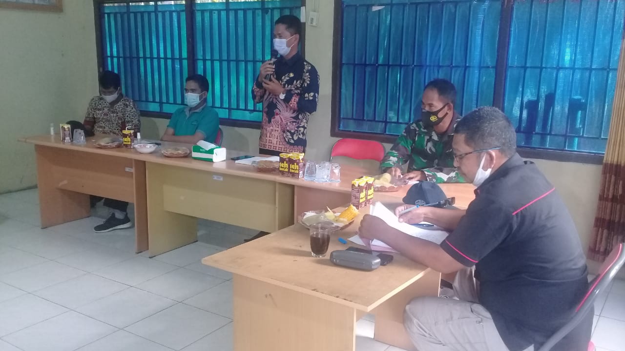 Camat Dusun Tengah Kunjungi Desa Saing