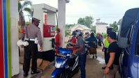 WhatsApp Image 2021-01-22 at 19.51.55 Satlantas Polres Bartim Tertibkan Prokes di SPBU