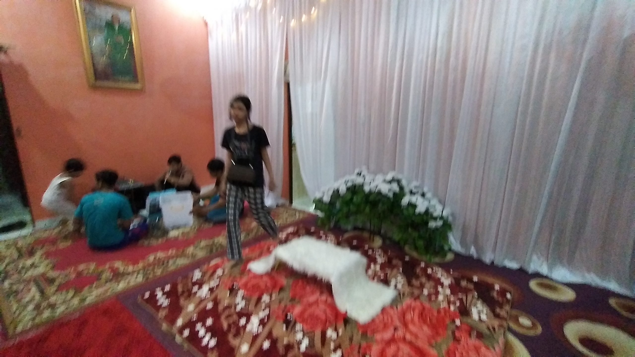 Haul Guru Sekumpul Menyebar Hampir di Semua Pemukiman
