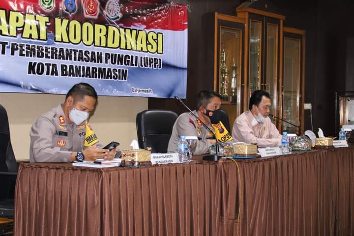 Inspektorat dan Polresta Banjarmasin Giat Perangi Pungli