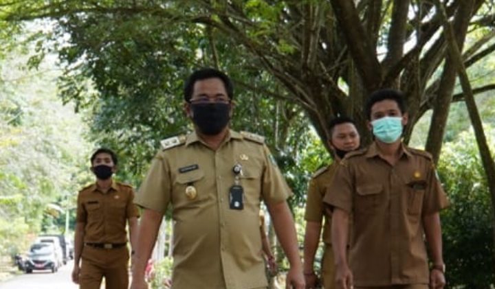 Wabup Syaifullah Tinjau TPA di Batu Merah Lampihong