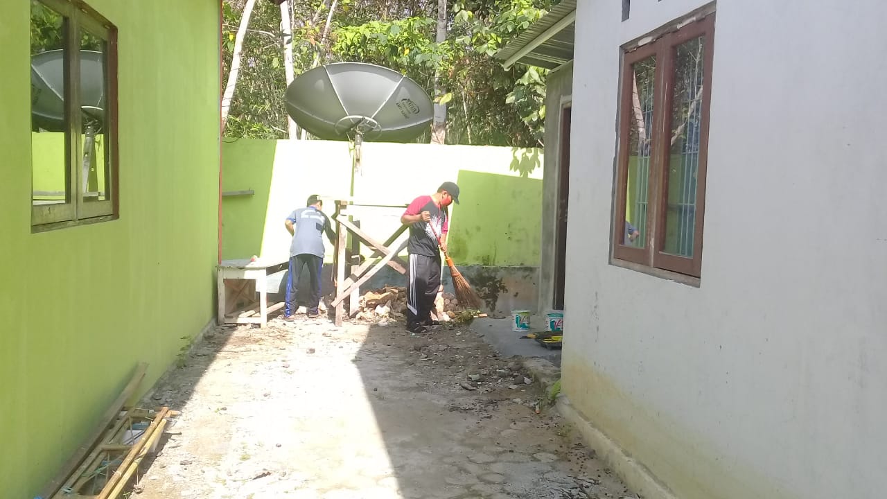 Ketua BPD Haringen Senang Adanya Gotong Royong