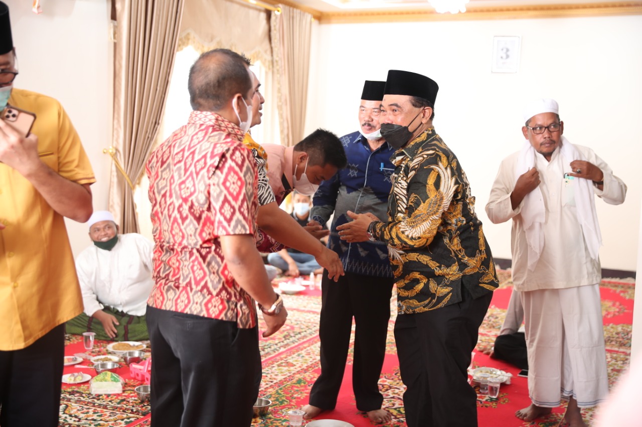 Gelar Syukuran, Zairullah Azhar Panen Ucapan Selamat