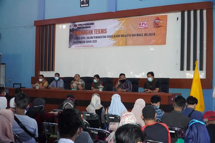 Pj Walikota Harapkan Warga Banjarmasin Bersedia Kembali Datang ke TPS