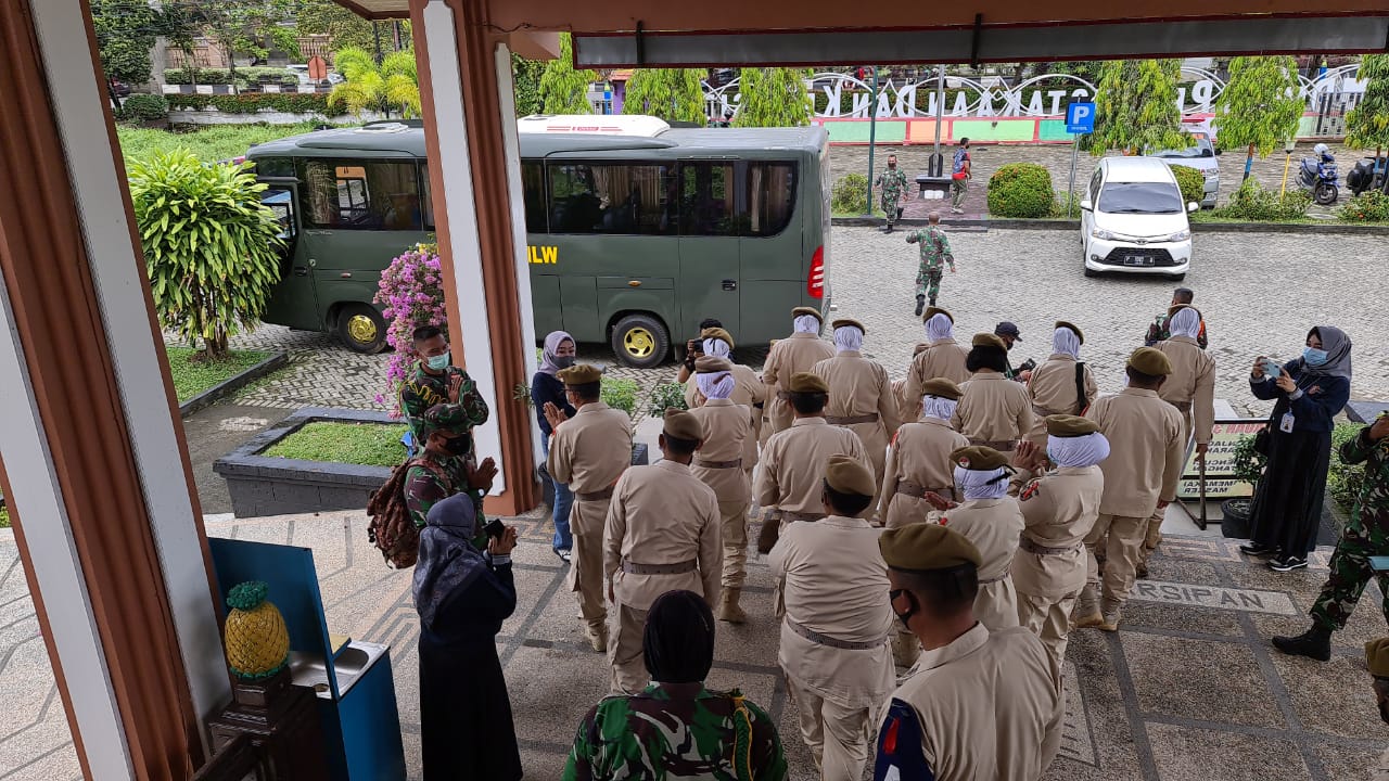 Perpustakaan Palnam dapat Kunjungan Siswa Algo TNI AD