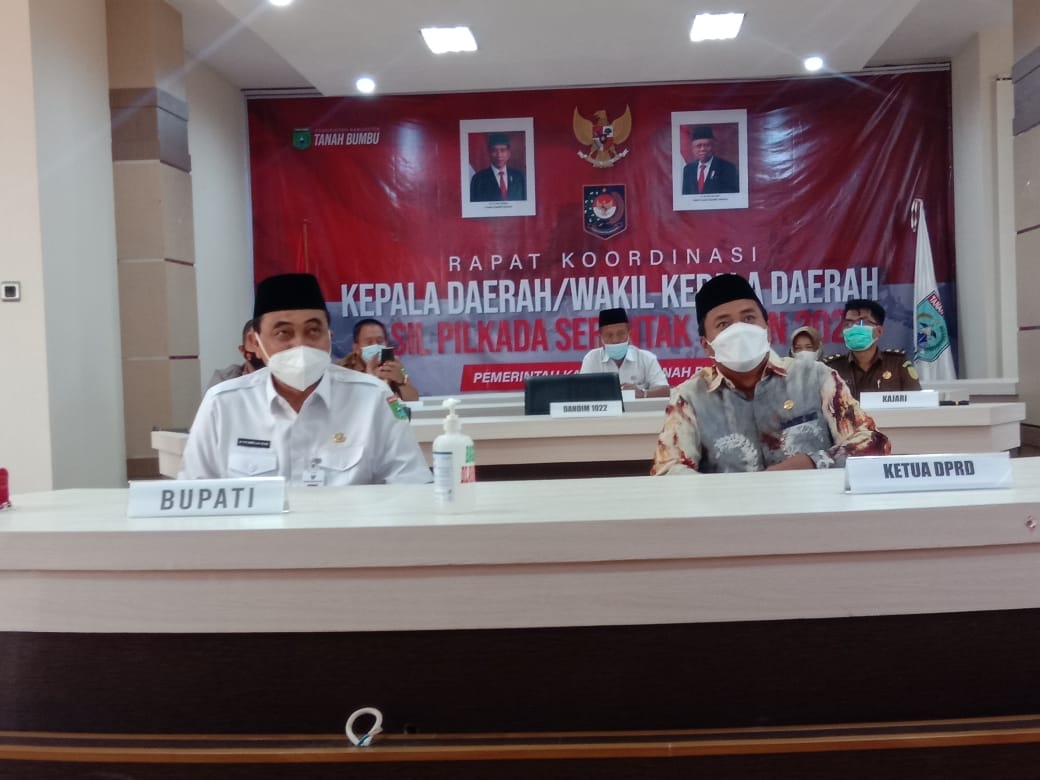 WhatsApp Image 2021-04-15 at 09.30.58 Bupati Tanbu Ikut Rakor Kepala Daerah Hasil Pilkada Serentak