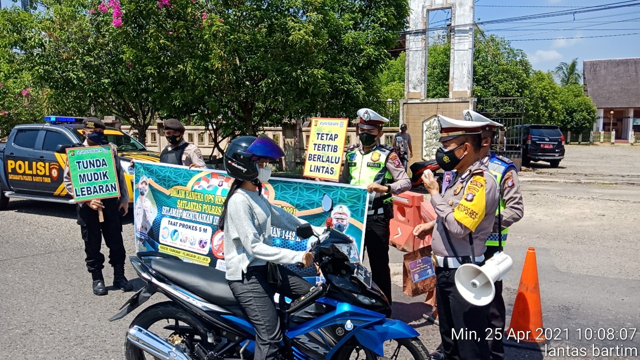 Satlantas Polres Bartim Terus Sosialisasikan Prokes