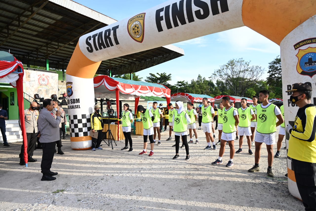 40 Calon Taruna Akpol di Polda Kalsel Jalani Tes Kesamaptaan Jasmani