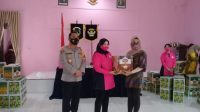 WhatsApp Image 2021-05-07 at 18.10.24 Polres Bartim Berbagi Bingkisan Sembako