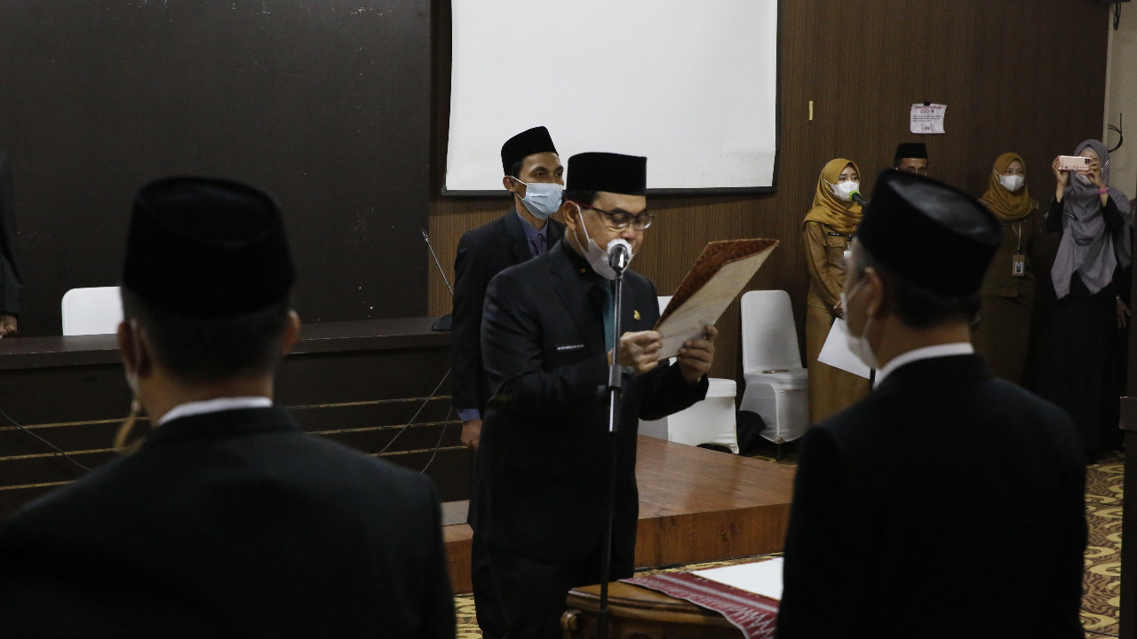 Bupati Zairullah Kukuhkan Pimpinan Tinggi Pratama SKPD Pemkab Tanbu