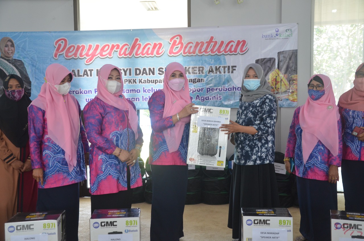 TP PKK Balangan Berikan Bantuan Bagi Kelompok Habsyi