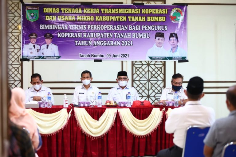 Disnakertranskop UM Tanbu Gelar Pelatihan Peningkatan Produktivitas Usaha Koperasi