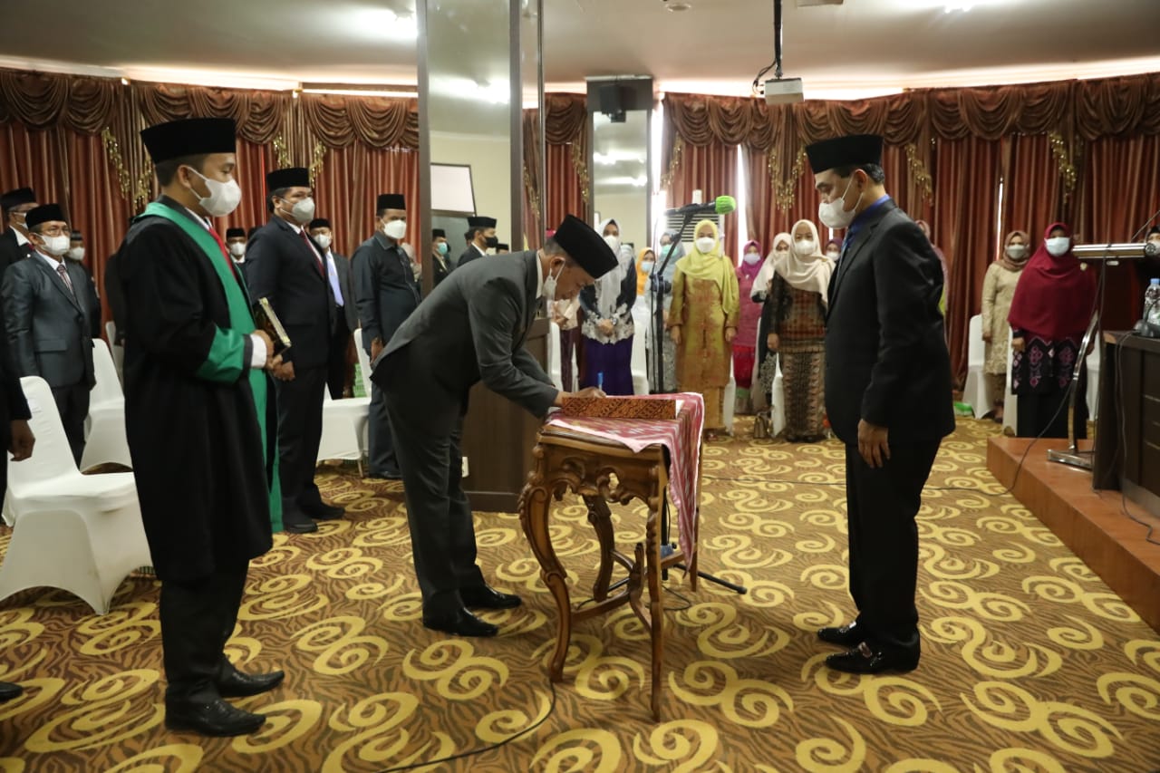 DR Ambo Sakka Resmi Menjadi Sekda Tanbu Definitif