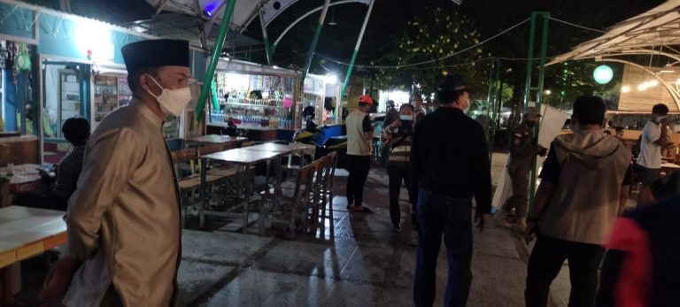 Satgas PPKM Tanbu Edukasi Warga