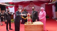 Kue Syukuran Hari Bhayangkara Ke-75 dari Eva Meita untuk Polres Bartim