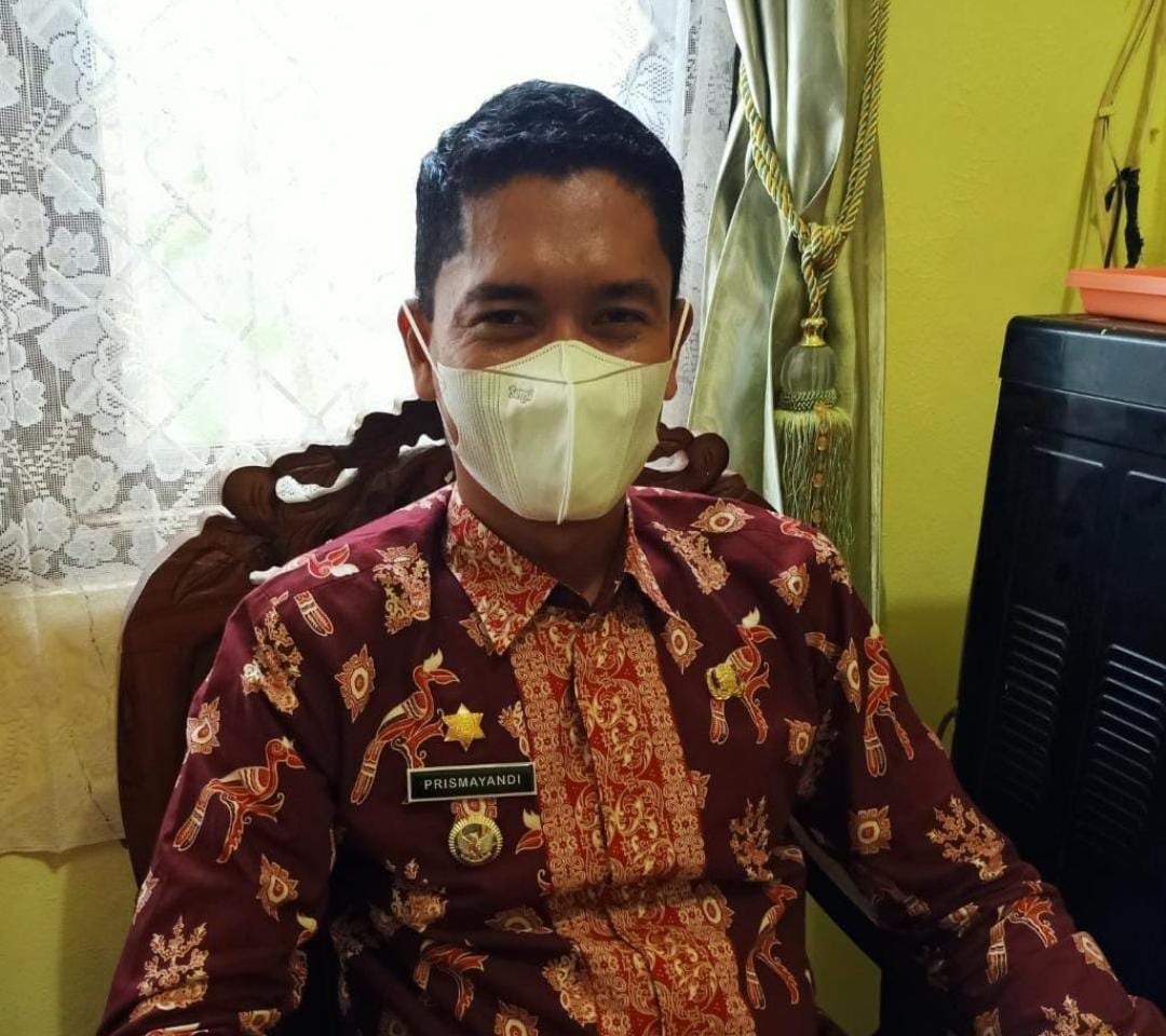 Camat Dusteng Imbau Masyarakat Jangan Takut Ikut Vaksinasi