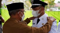 1627986804608 Bupati dan Wakil Bupati Tanbu Lantik 4 Pjs Kades