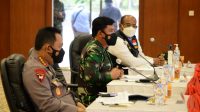 WhatsApp Image 2021-08-05 at 19.39.38 Kunjungi Kalsel, Panglima TNI dan Kapolri Fokuskan Penanganan Covid-19