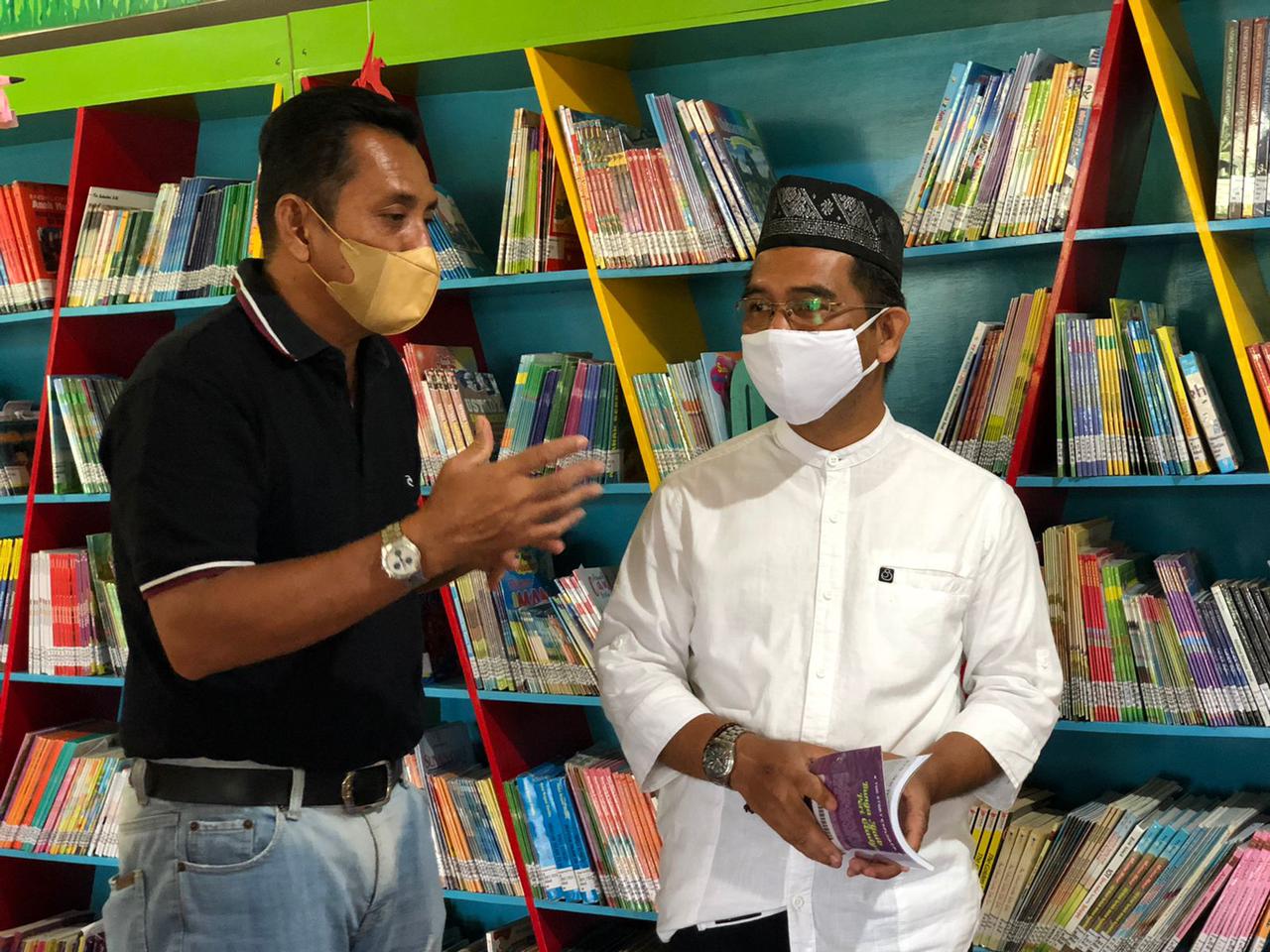 Dinas Perpustakaan Daerah Kalsel Kunjungi Perpus Palnam, Kepala Dispsersip Balangan Ajak Masyarakat Gemar Membaca