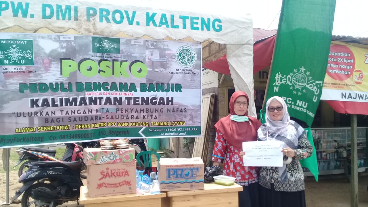 Muslimat Bartim Peduli Bencana Banjir
