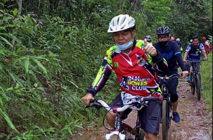 Bupati Ampera Gowes Bareng Terapkan Hidup Sehat