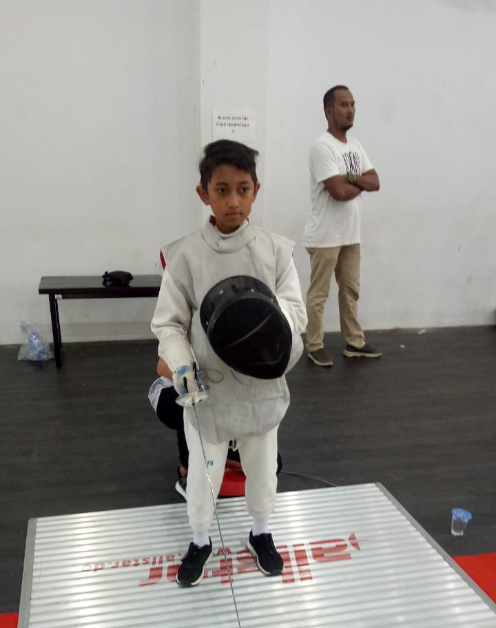 Radith, Bocah 11 Tahun, Disiapkan Menjadi Atlet Anggar Andalan IKASI Balangan