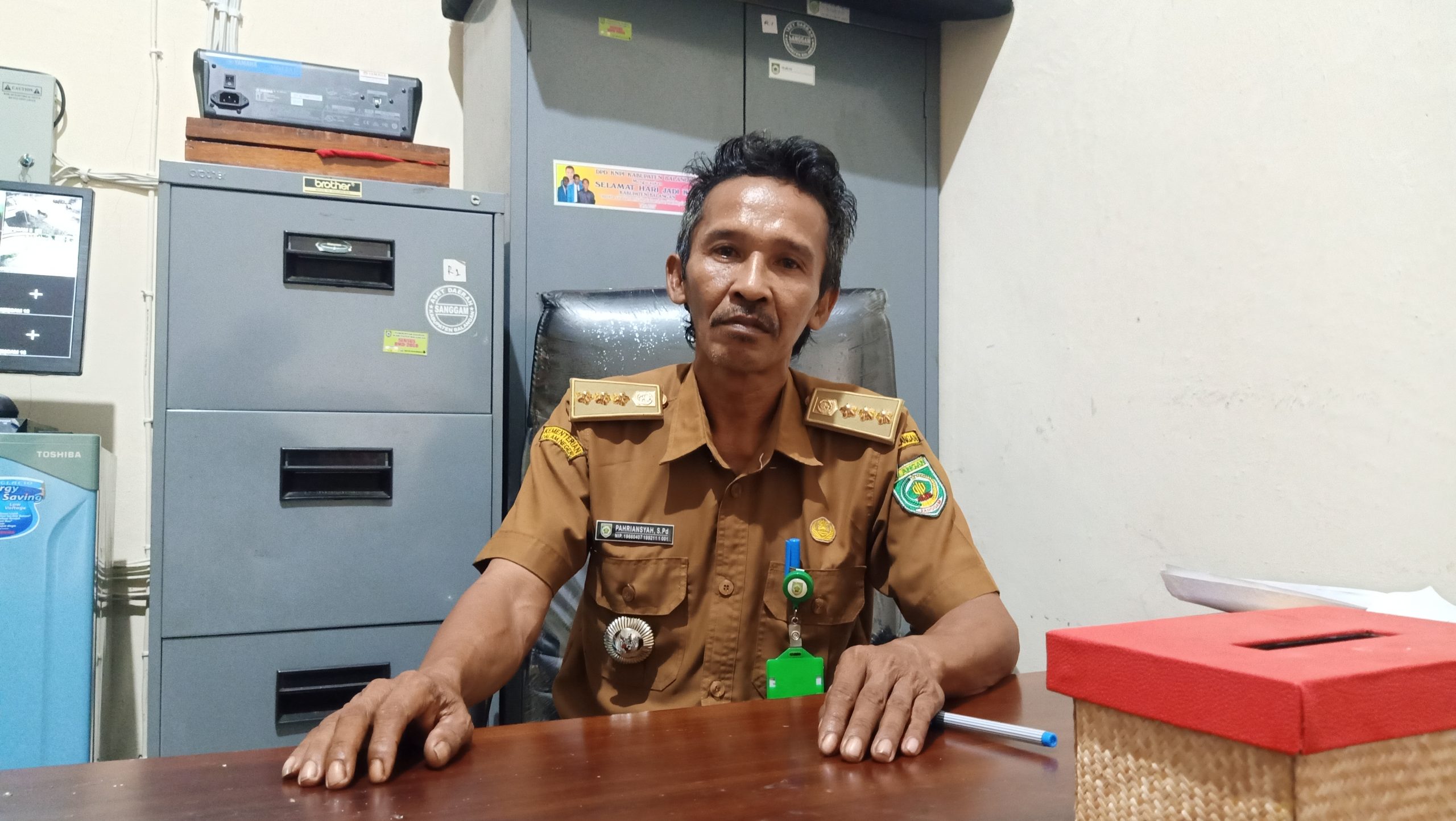 Camat Tebing Tinggi Sosialisasikan Vaksin Door to Door