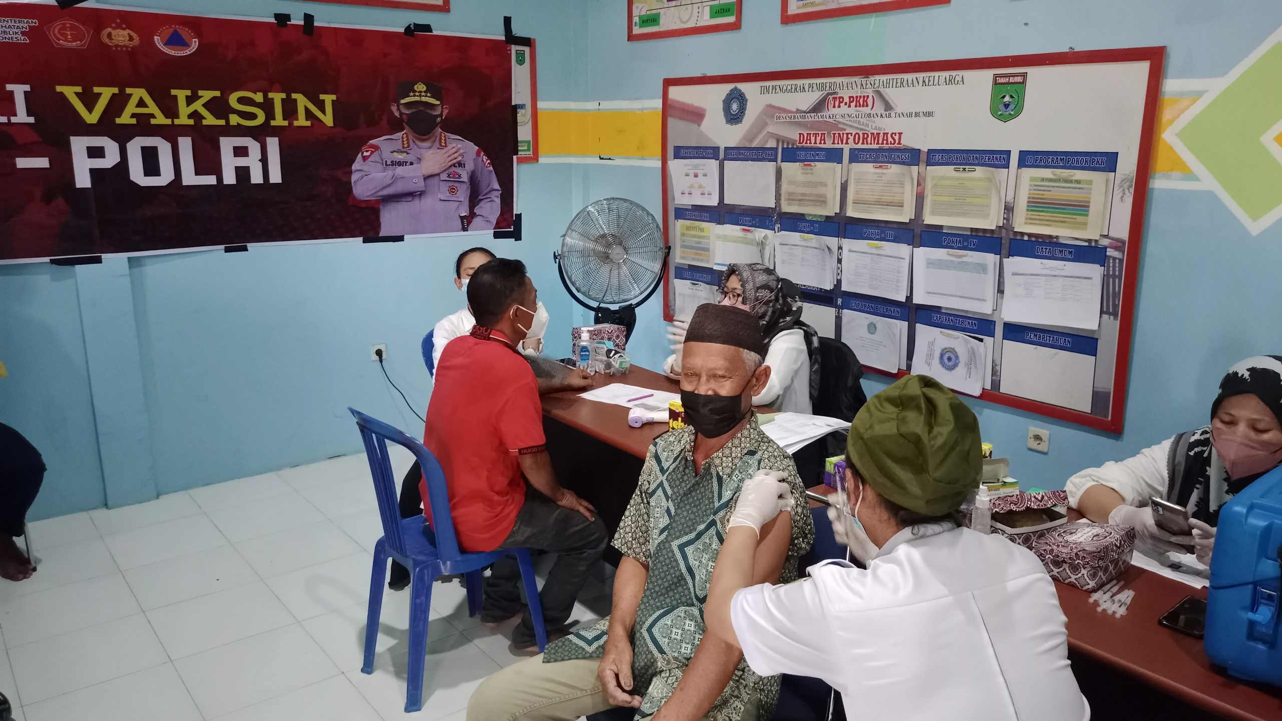 542 Warga Mekar Jaya Ikut Vaksinasi