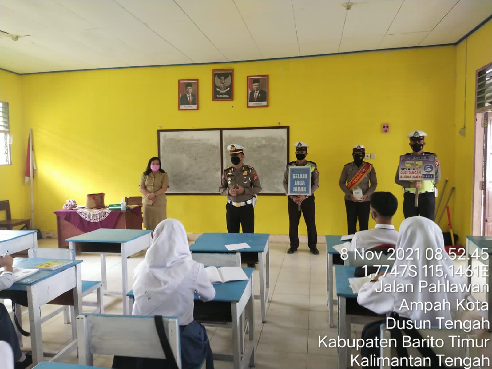 Polres Bartim Sosialisasi Prokes dan Berlalulintas Kepada Pelajar