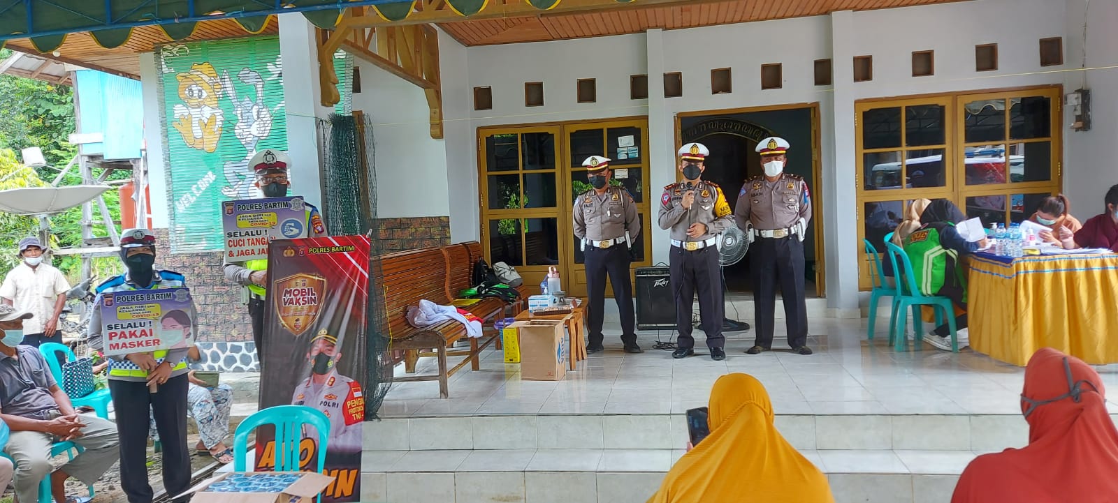 Satlantas Gelar Vaksinasi Massal Bersamaan Oprasi Zebra Telabang 2021