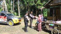 Satsamapta Polres Bartim Bhakti Sosial Jum'at Berkah