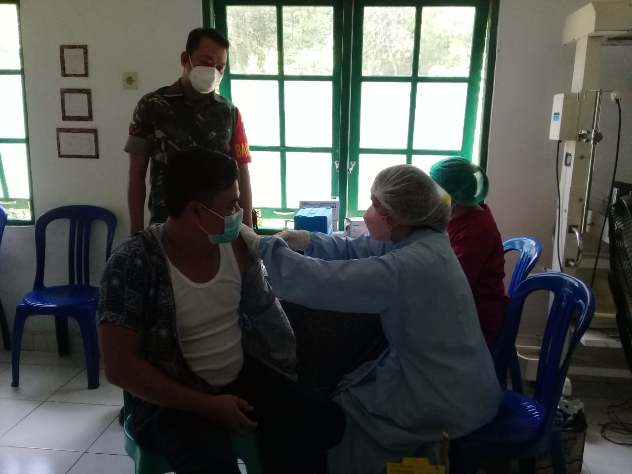 Vaksinasi Perangkat Desa Se-Kecamatan Karusen Janang Sudah 100% 