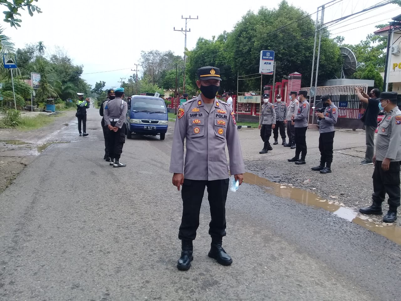Satlantas dan Satresnarkoba Laksanakan Operasi Keselamatan di Depan Mapolres Bartim