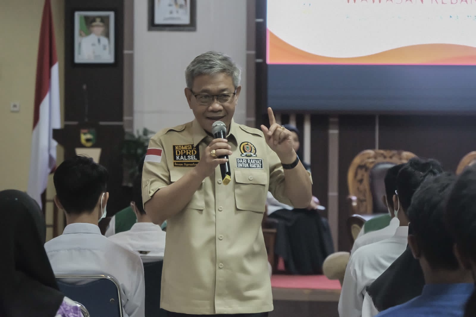 066fcd1b-ca24-42fd-b1a7-442f7e205ccc DPRD Kalsel Dorong Pemuda Lebih Paham Ideologi Pancasila