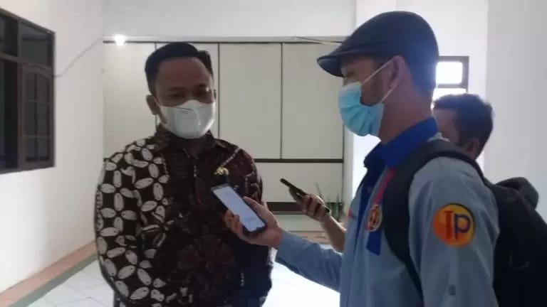 Ketua DPRD Bartim Minta Pemerintah Awasi Harga Bahan Pokok