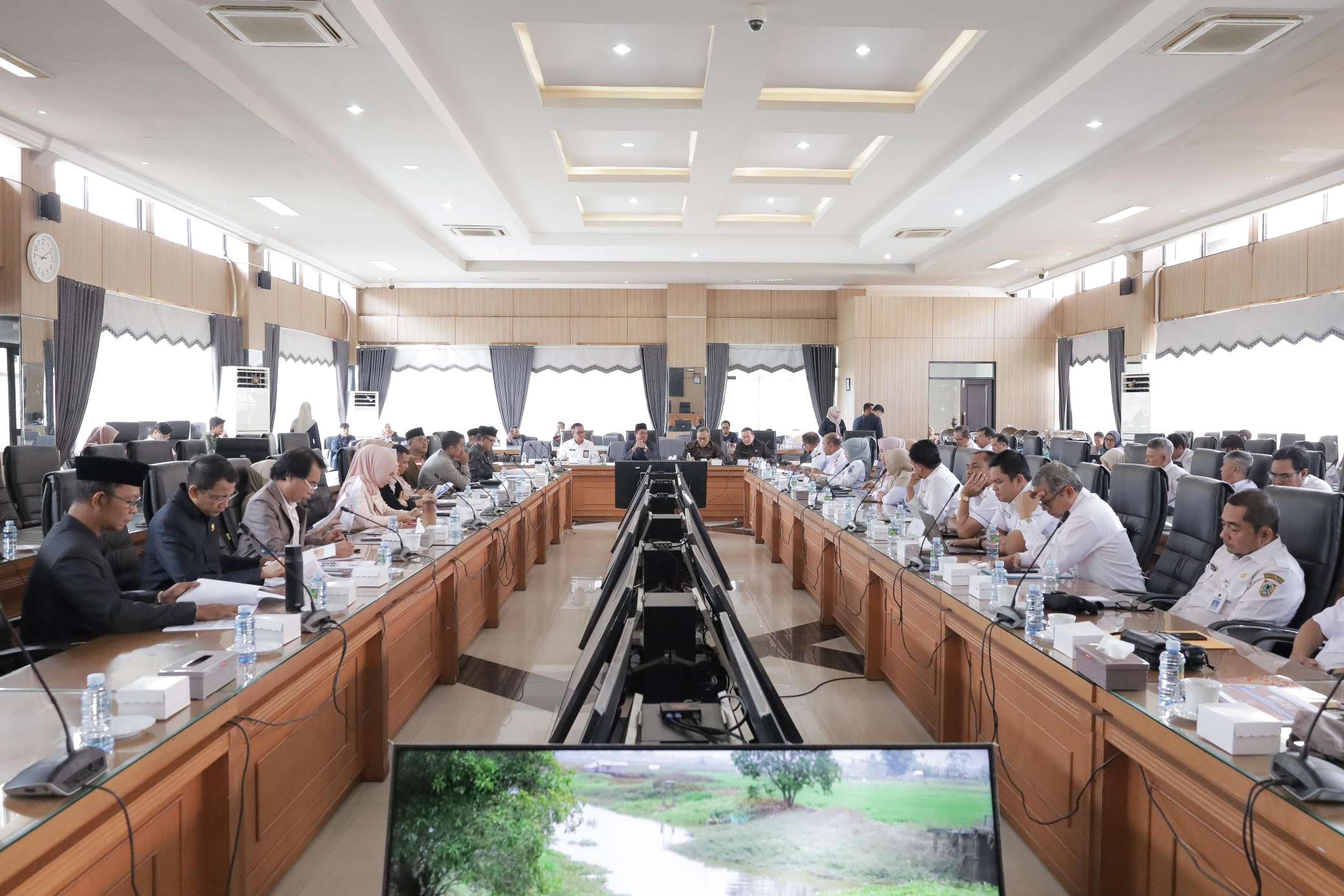 Compress_20250213_065502_2898